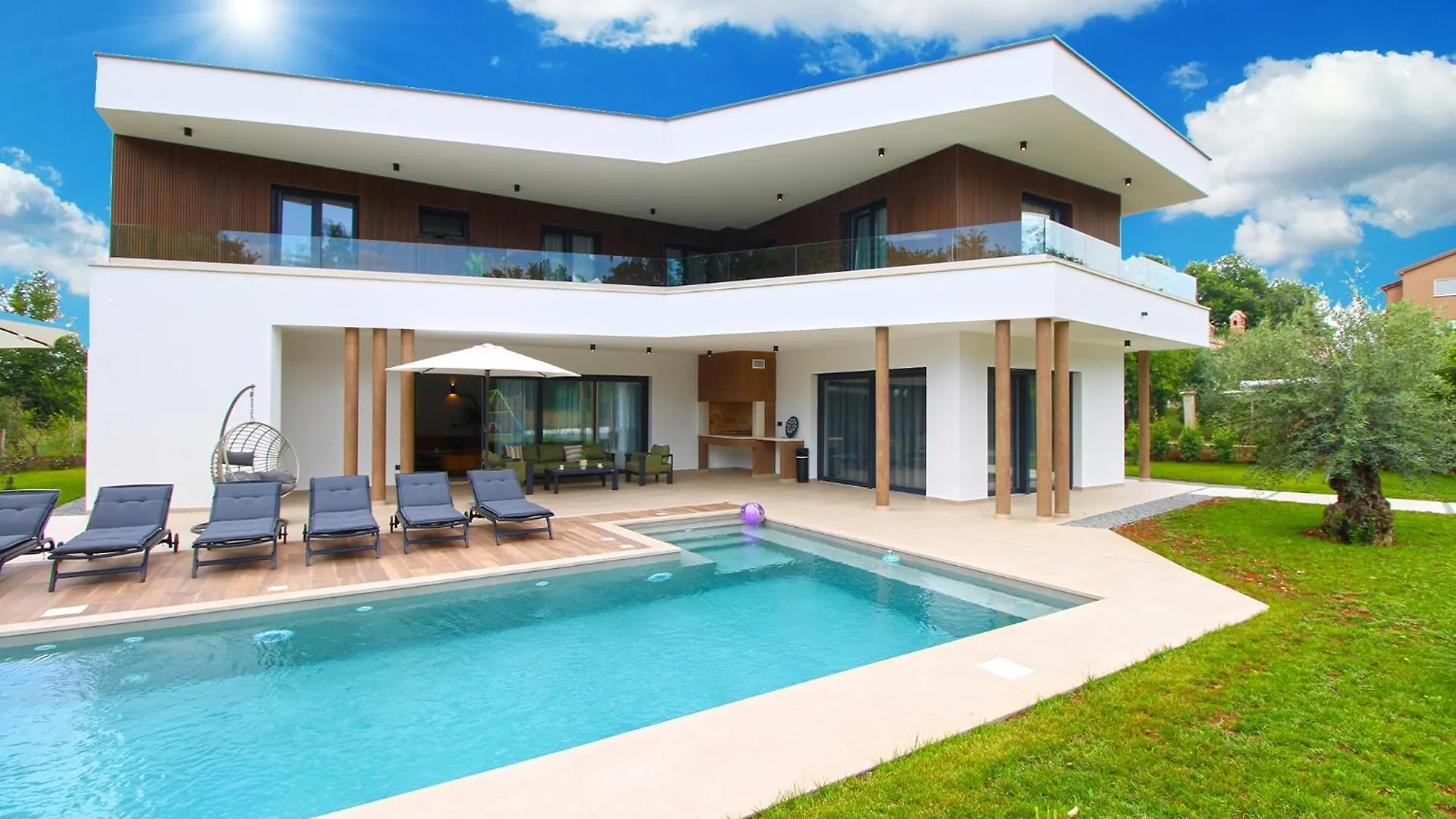 Villa Sisan 2344