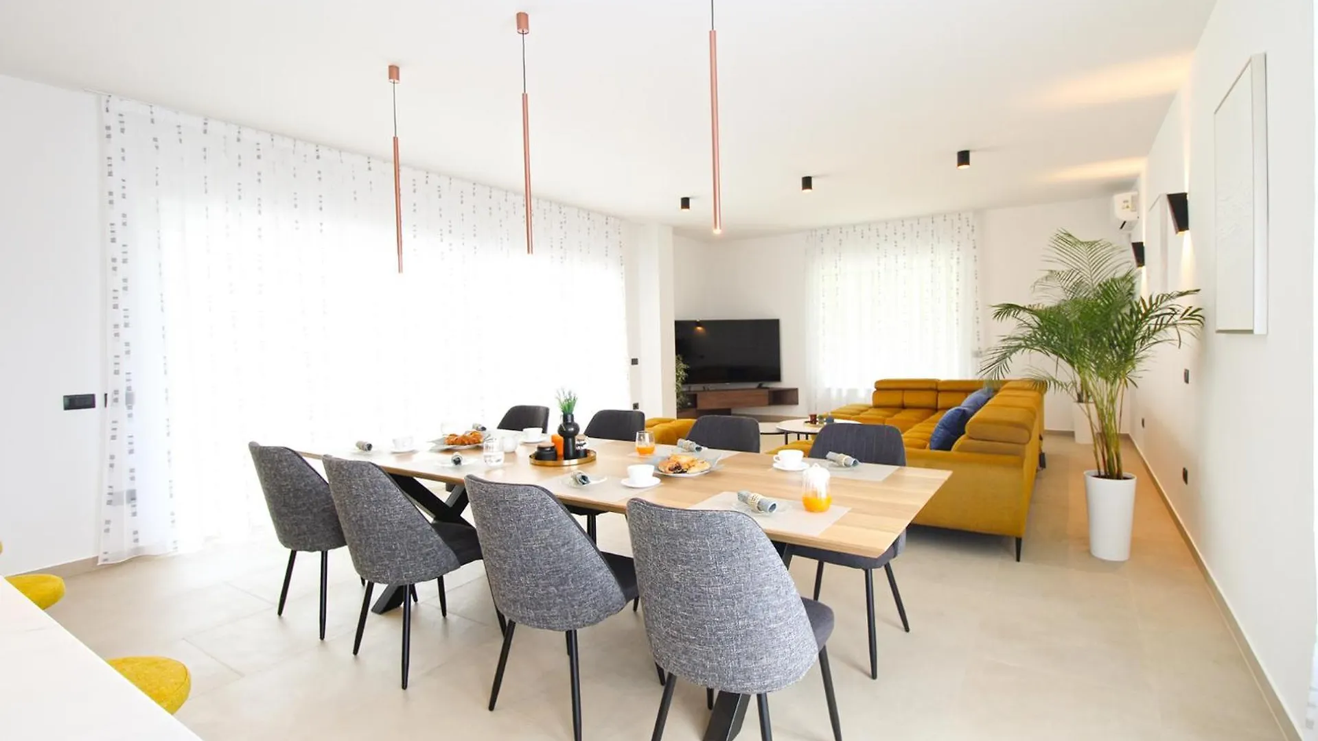 Villa Sisan 2344